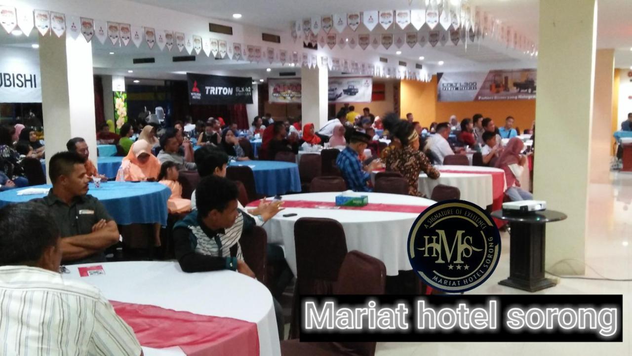 Hotel Mariat Sorong Esterno foto